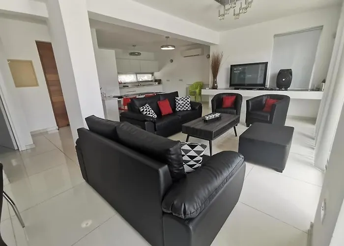 Royal Sugar ヴィラ アヤナパ