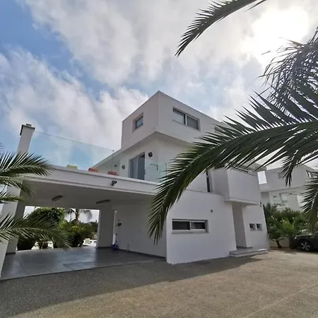 Royal Sugar * Agia Napa