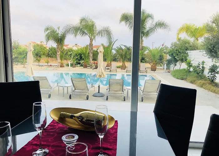 Royal Sugar * Aya Napa